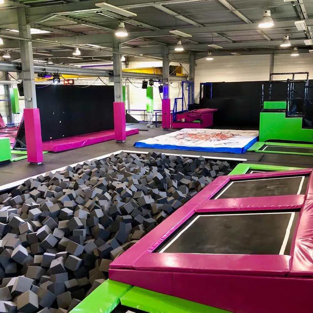 Foam pit